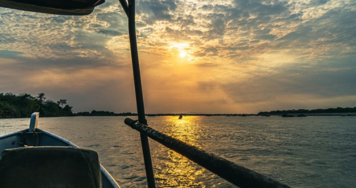 Sonnenuntergang am Lake Manze