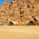 Twyfelfontein Adventure Camp Zelte außen