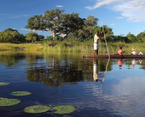 Lake Mokoba Lodge Mokoro